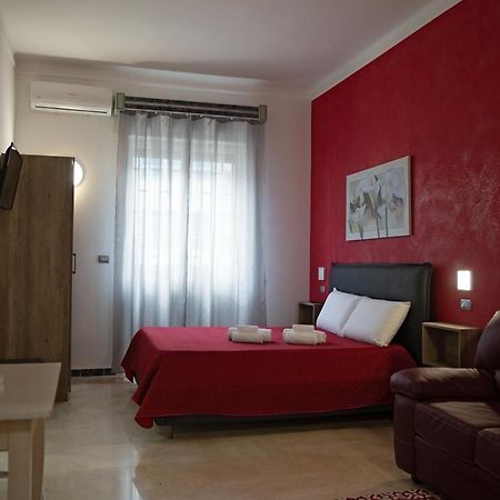 Apartamento Li Cumpari Salentini Lecce Exterior foto