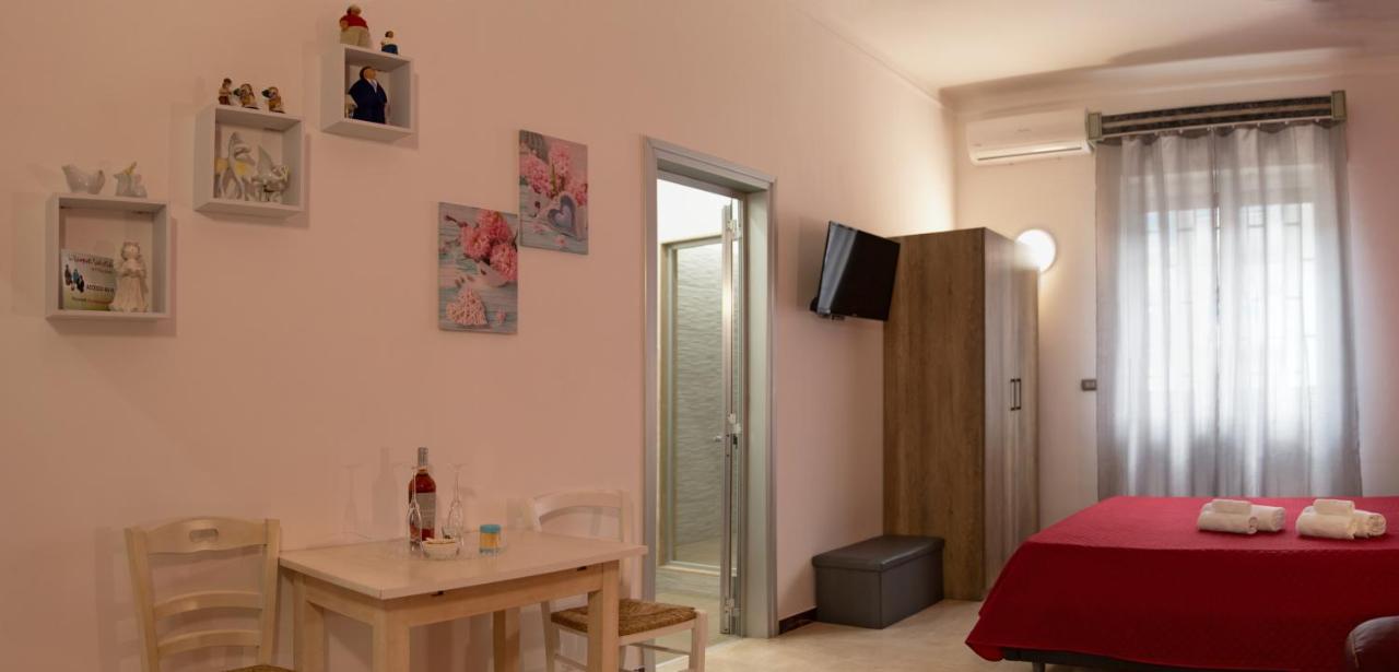 Apartamento Li Cumpari Salentini Lecce Exterior foto